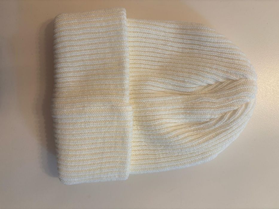 Fesuri Moncler per bucata