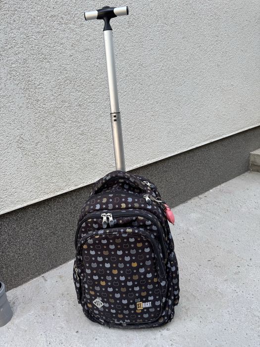 Ghiozdan troller scoala