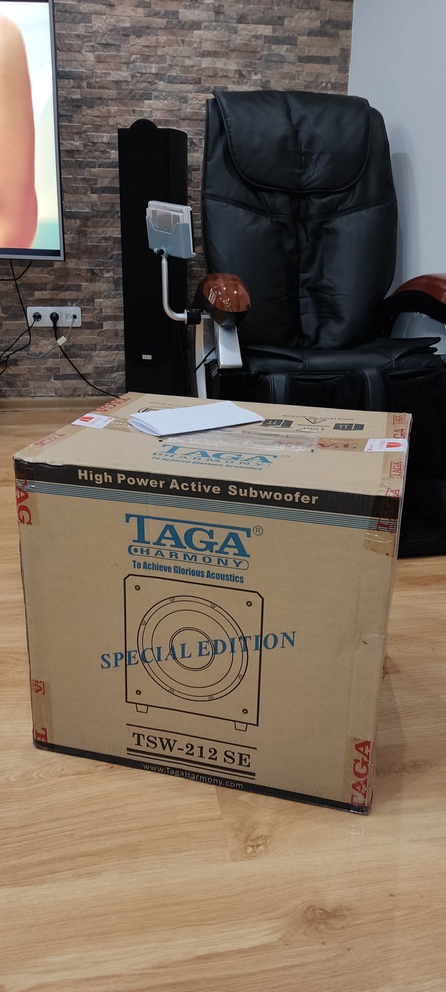 Taga Harmony  subwoofer