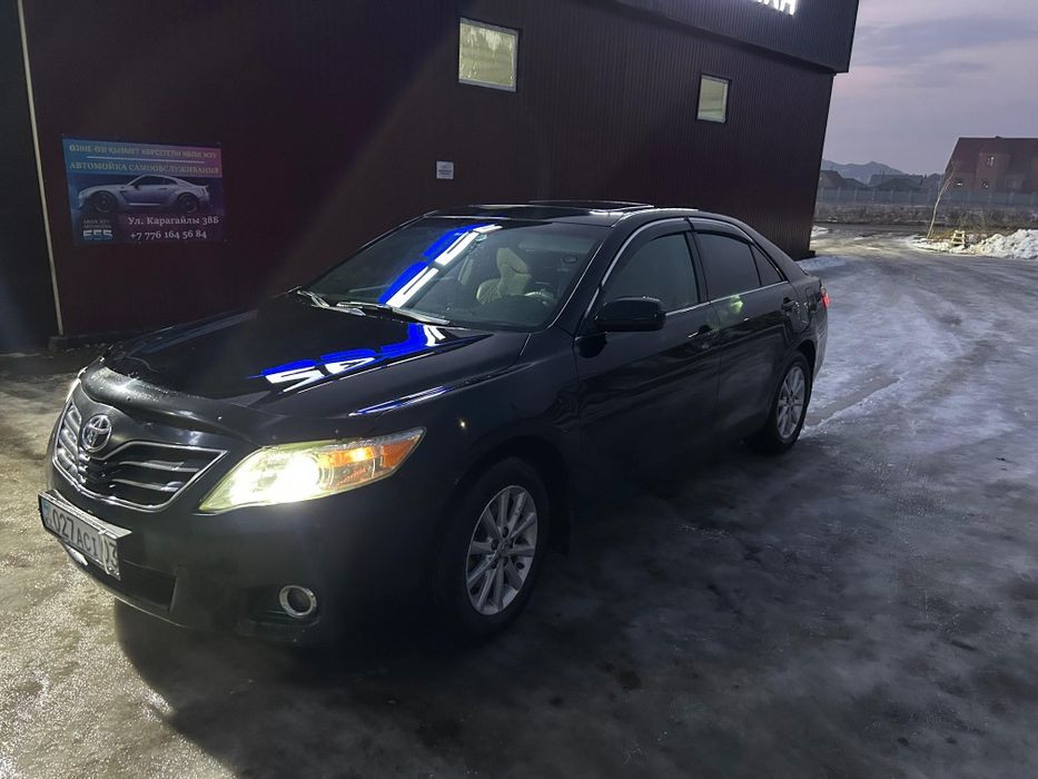 Продам Камри 45 год 2011