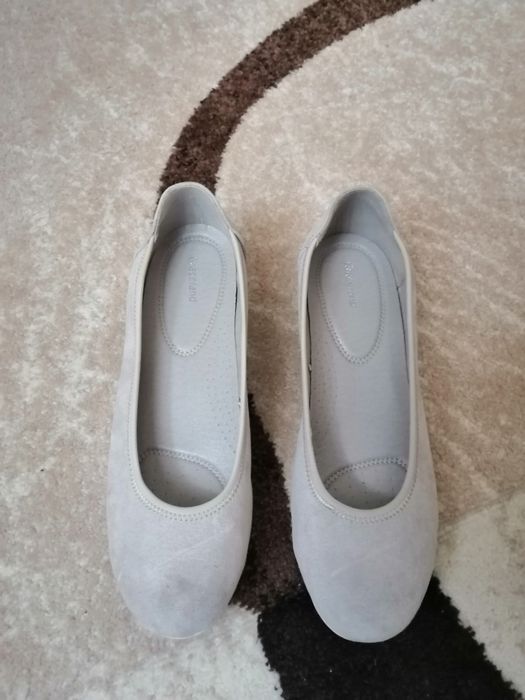 Balerini si pantofi cu toc, marimea 40