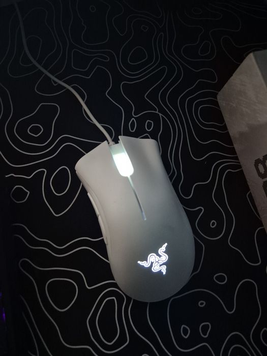 Мышка Razer DeathAdder Essential