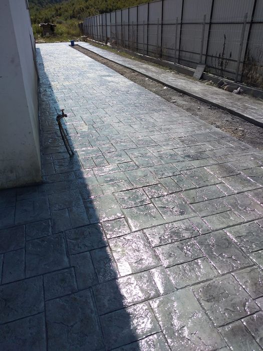 Beton amprentat decorativ