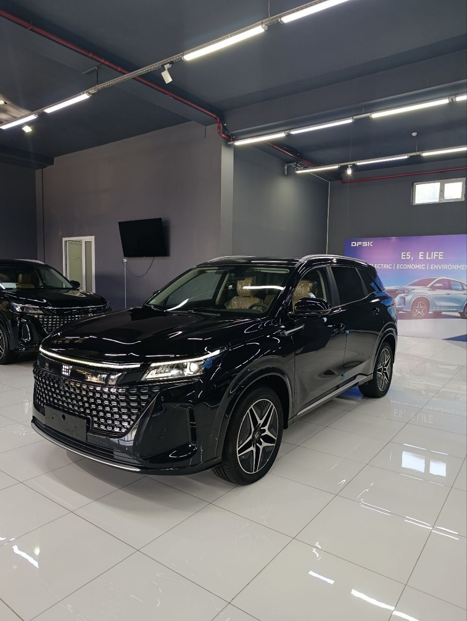 Dongfeng Fengon s508 EVR tayyor Notarius