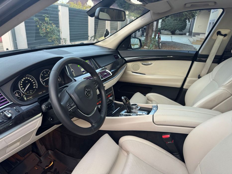 Vând BMW 530GT XDrive, Motor 3.0 245cp, fabricație 2012