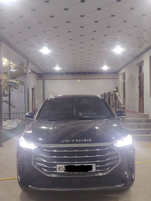 Jetour x70 plus 1.6t full pozisiya