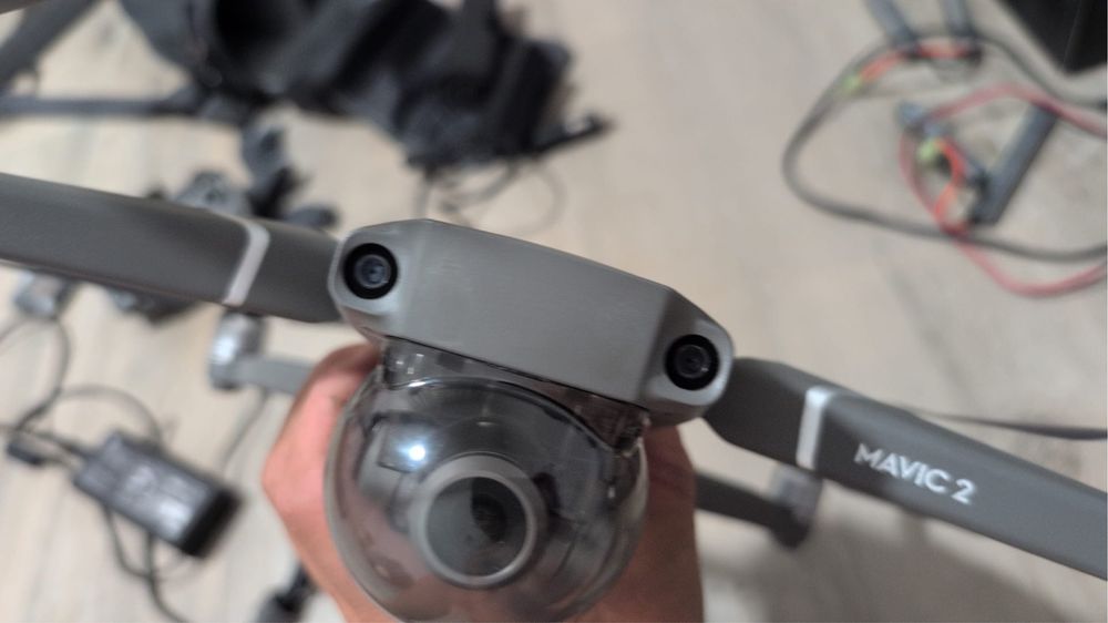 DJI Mavic 2 Zoom – Pachet complet, gata de zbor!