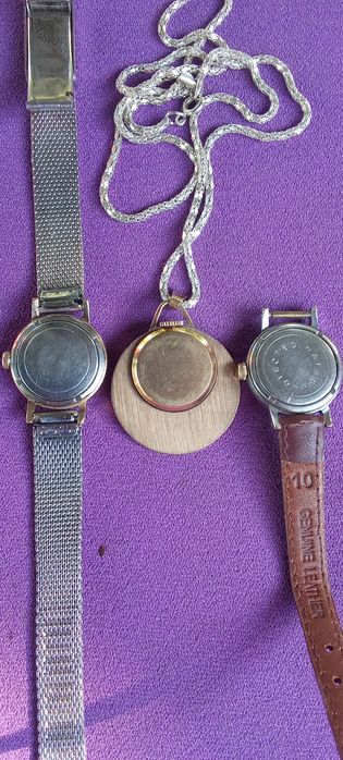 Ceasuri de damâ de vânzare!