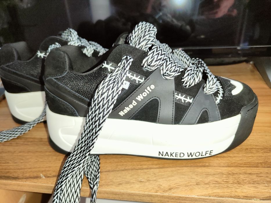 Сникерси Naked Wolfe  Slide Бял,черен 38.5