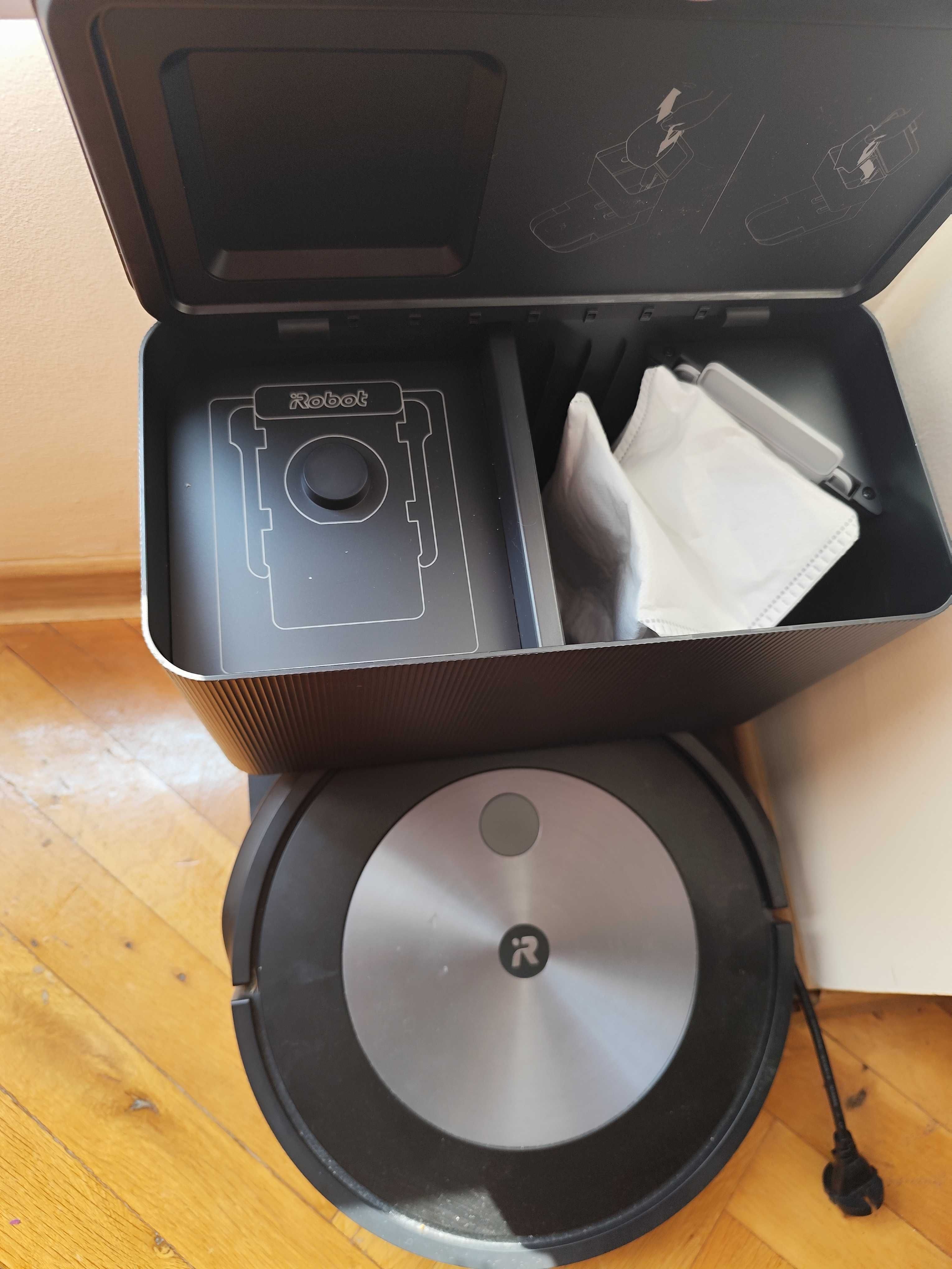 Roomba j7 в гаранция +кутия с аксесоари