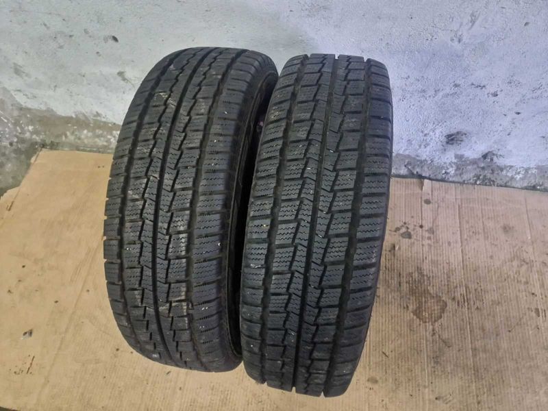 2 Hankook R15C 205/70/ 
зимни бусови гуми 
DOT3118