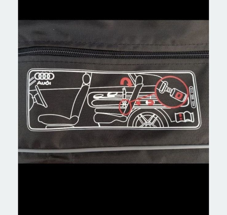 Husa skiuri/snowboard orginilala Audi