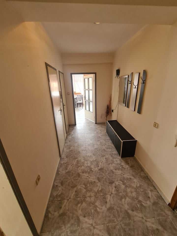 Дава се под наем Тристаен апартамент в Бургас, Лазур - 96 кв.м за 229.5 € - Снимка #9