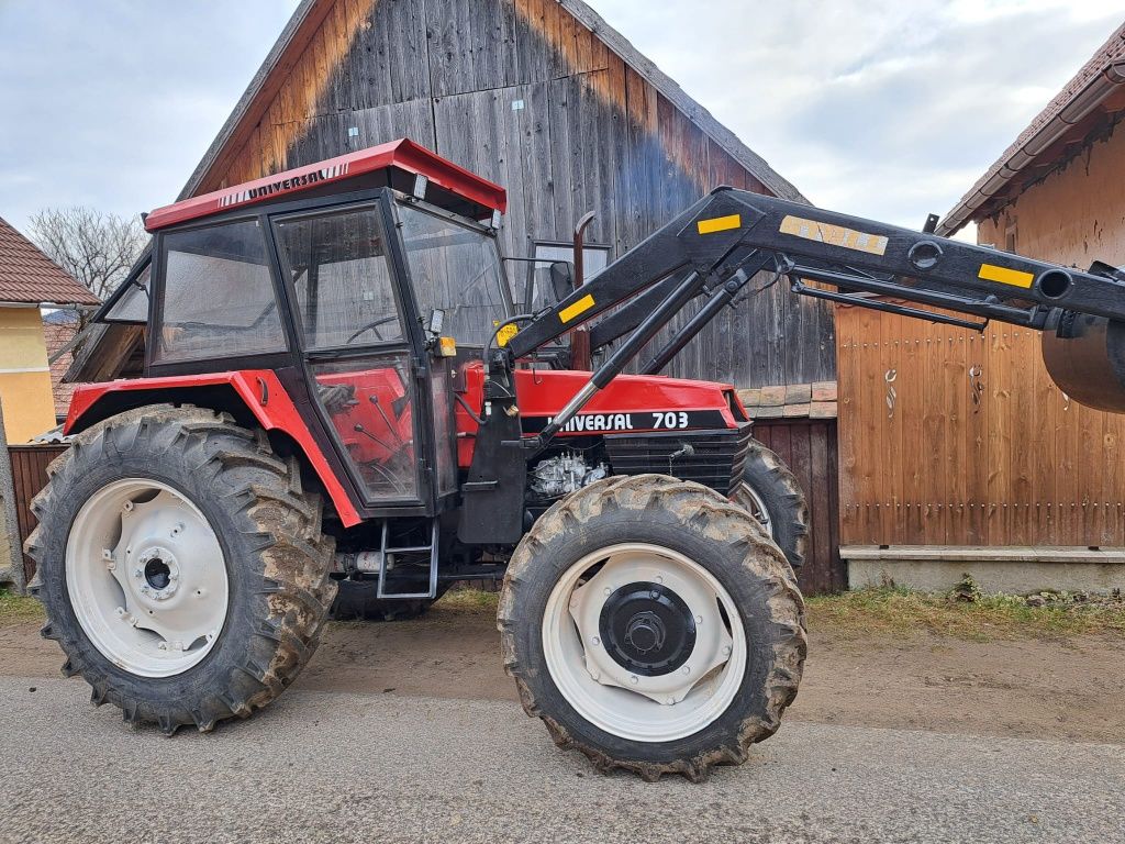 Tractor Utb 703 4x4  fabricat la Brasov