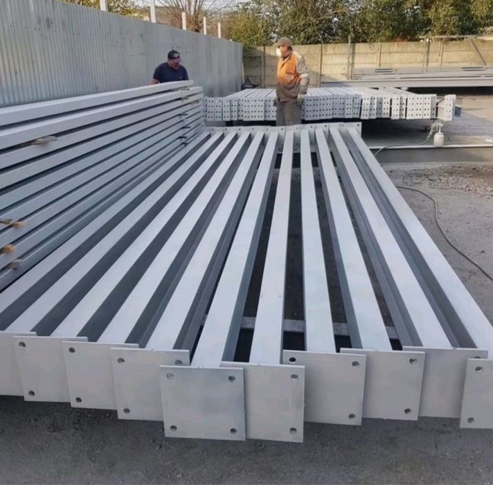 vând structură metalică redusă la preț 40% BLACK FRIDAY . DISCOUNTURl