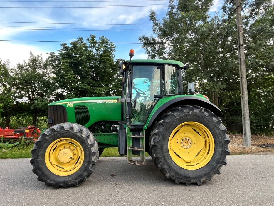 John deere 6520.