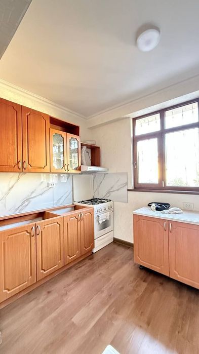 Продаётся квартира в Банковском доме Ор Госпитальный рынок