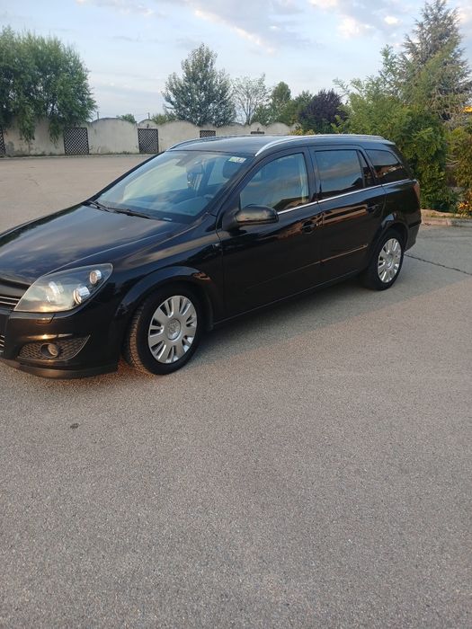 Opel astra h 1.9 diesel 150 cp 2200 euro