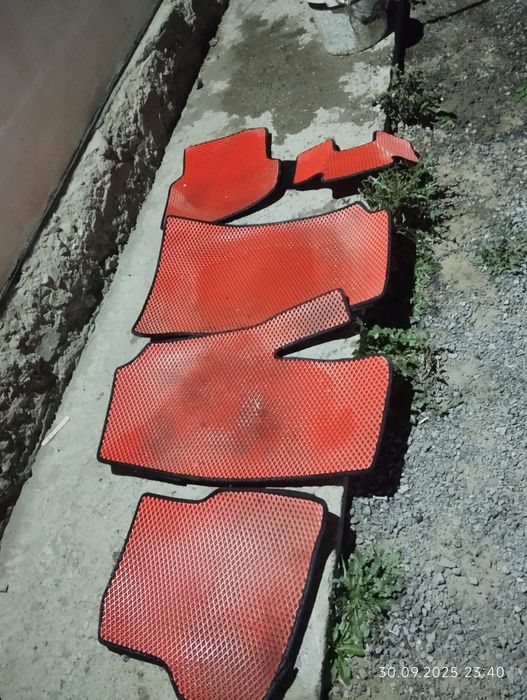 Продам коврики на поло