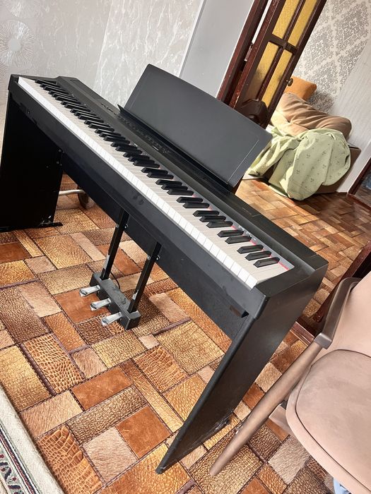 Цифровое пианино Yamaha P-125