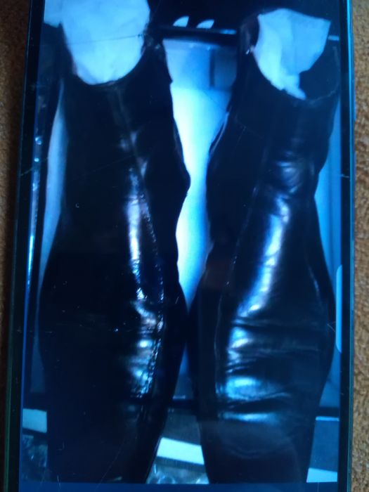 Geaca blugi prespalata cu încaltaminte