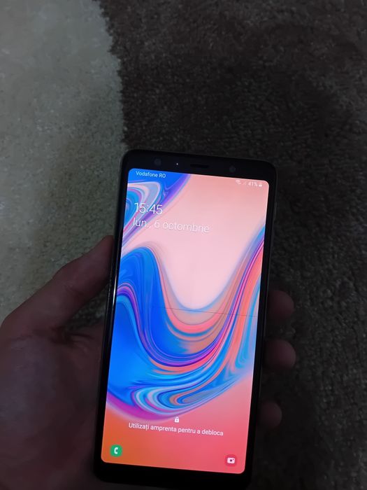 Samsung Galaxy A7 (2018) 64 GB / 4 GB RAM