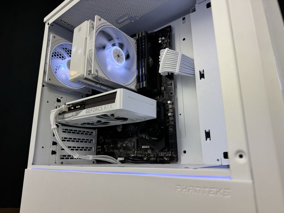 Gaming PC RTX 5060 TI, Ryzen 5 5600x, 24 gb ddr4