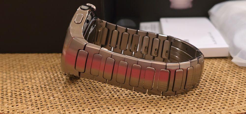 Huawei  Watch 5 Trusense  gold titanium