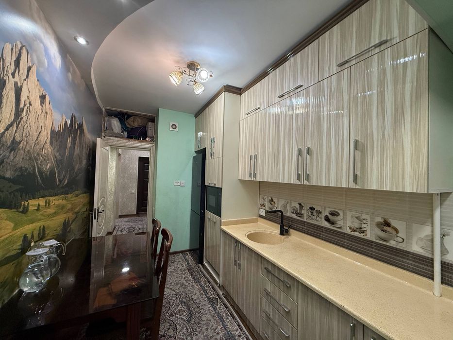 Ц-15 Абай Жангох 3/8/9 72кв.м евро ремонт срочно +паркинг