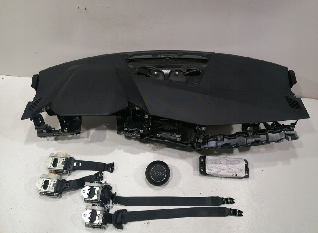 Kit Plansa de bord Audi A1 81A