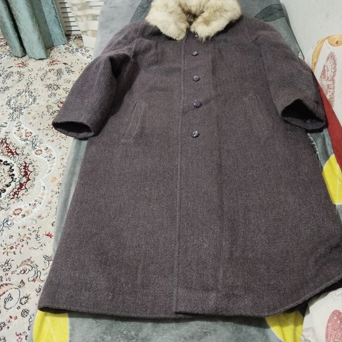 Продам пальто женское