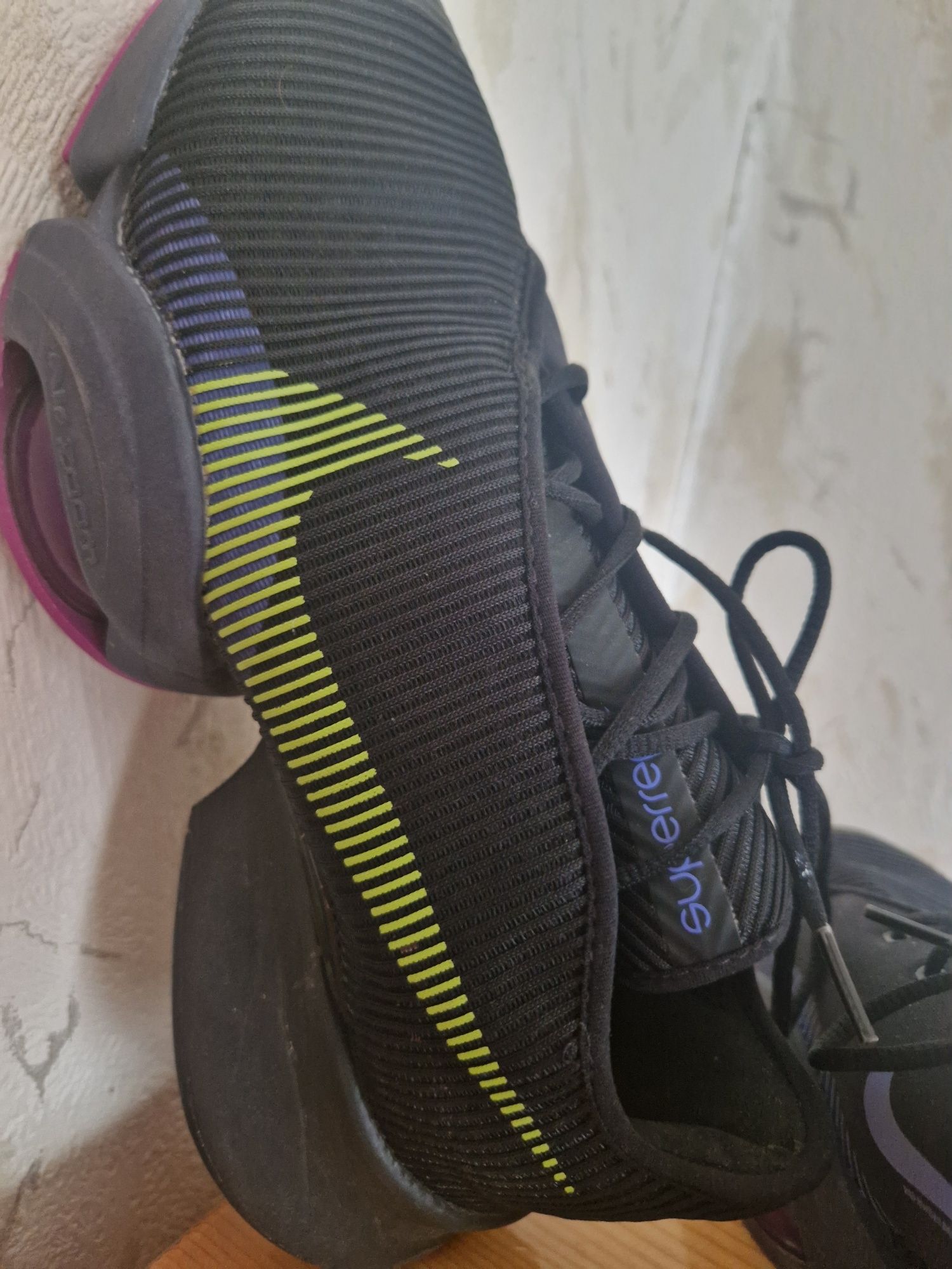 Дамски маратонки Nike superrep