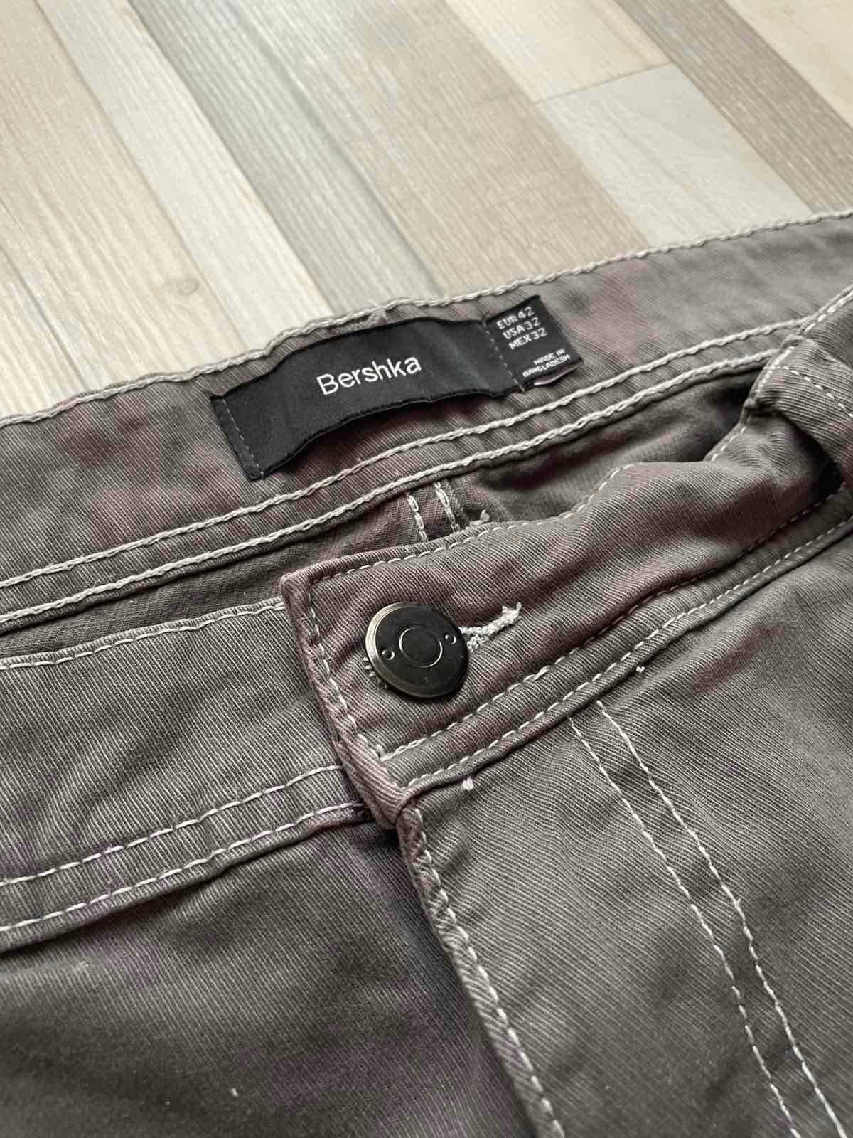 Bershka Cargo Pants
