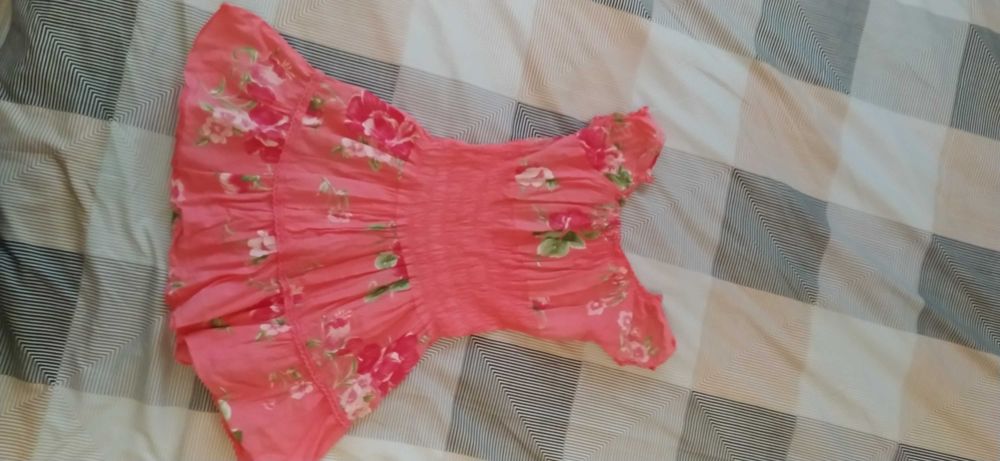 Лот рокли за момиче 4- 5 години