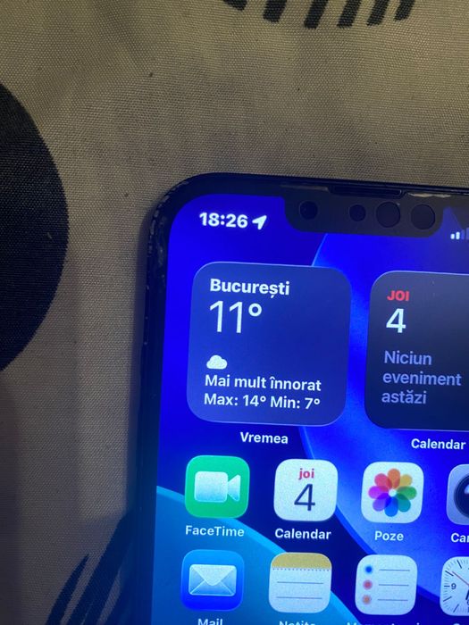 Vând iphone 13 256gb