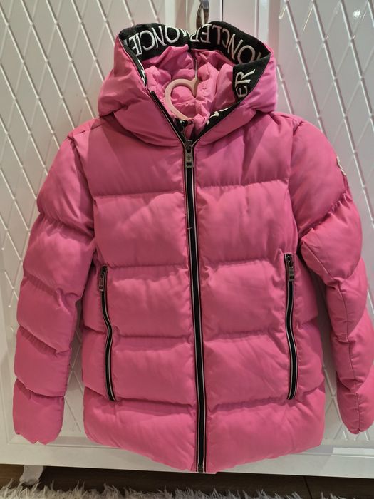 Продавам зимно яке за момиче