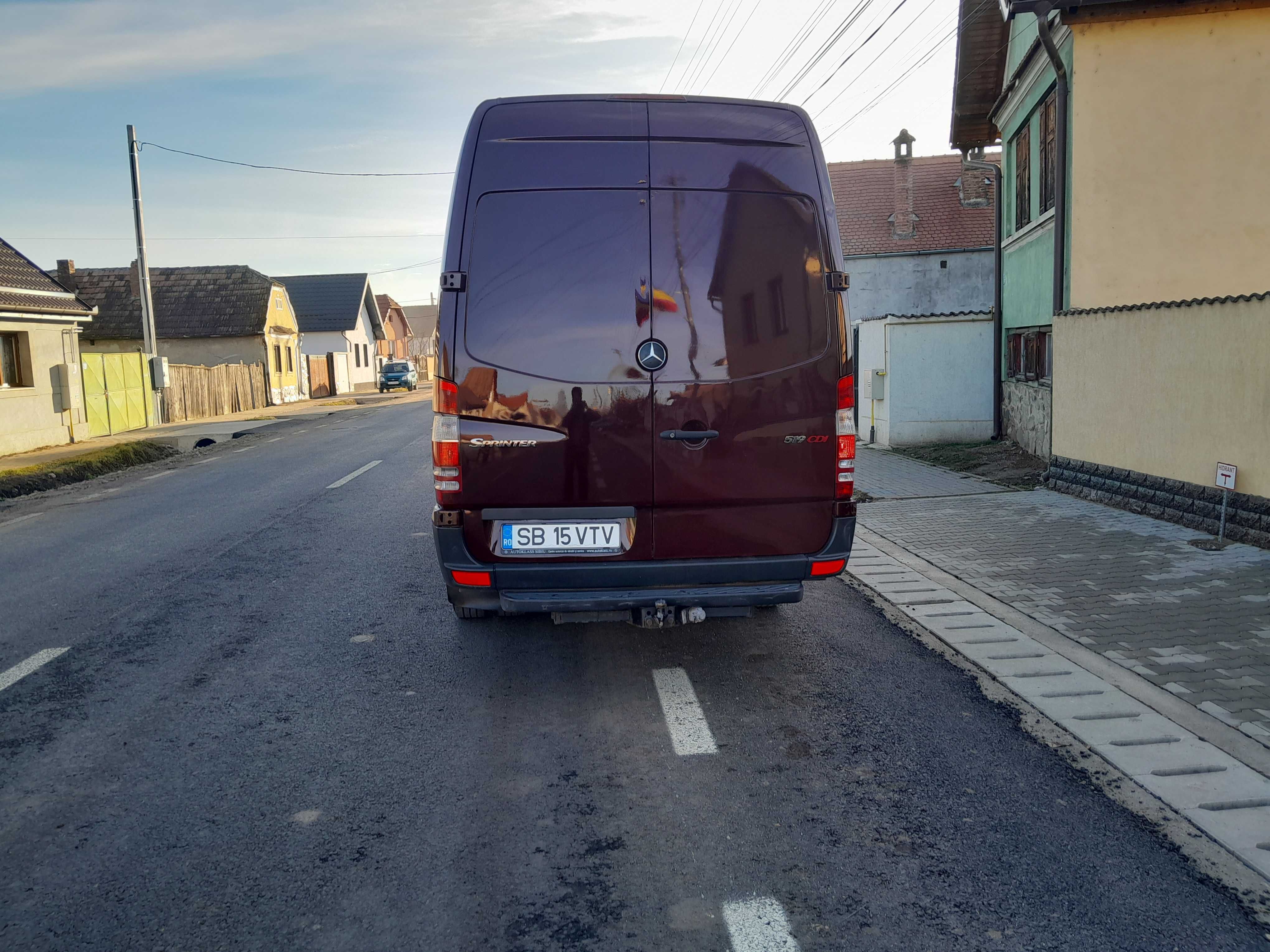 mercedes benz sprinter 519