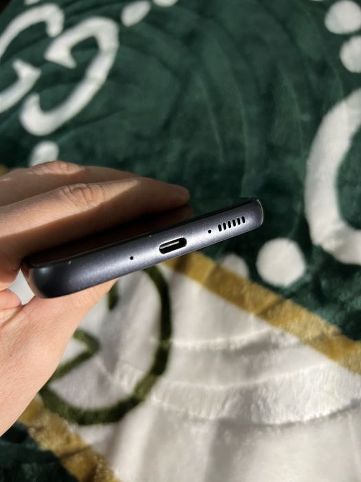 A54 256 lik yangi telefon