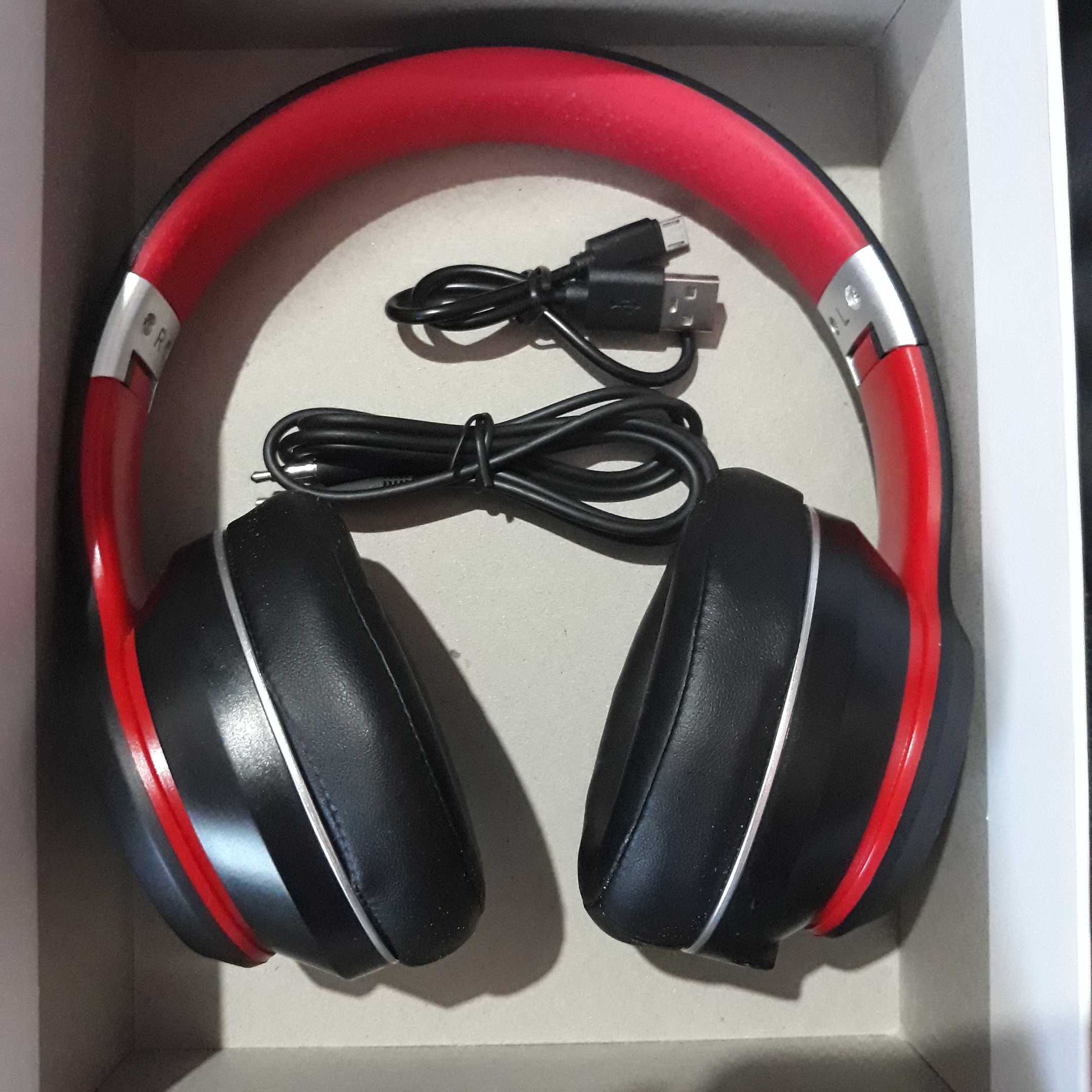 Casti wireless over ear Lenovo HD200 bluetooth 5.0 baterie 20 ore