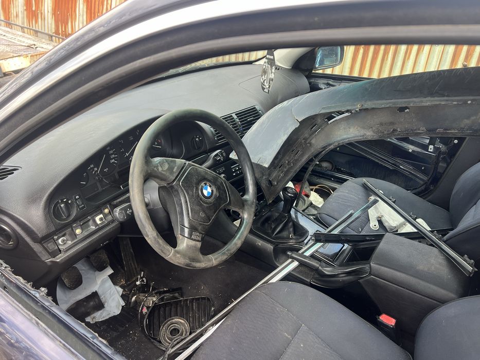 BMW 525i e39 , БМВ 2.5и бензин На Части !!!