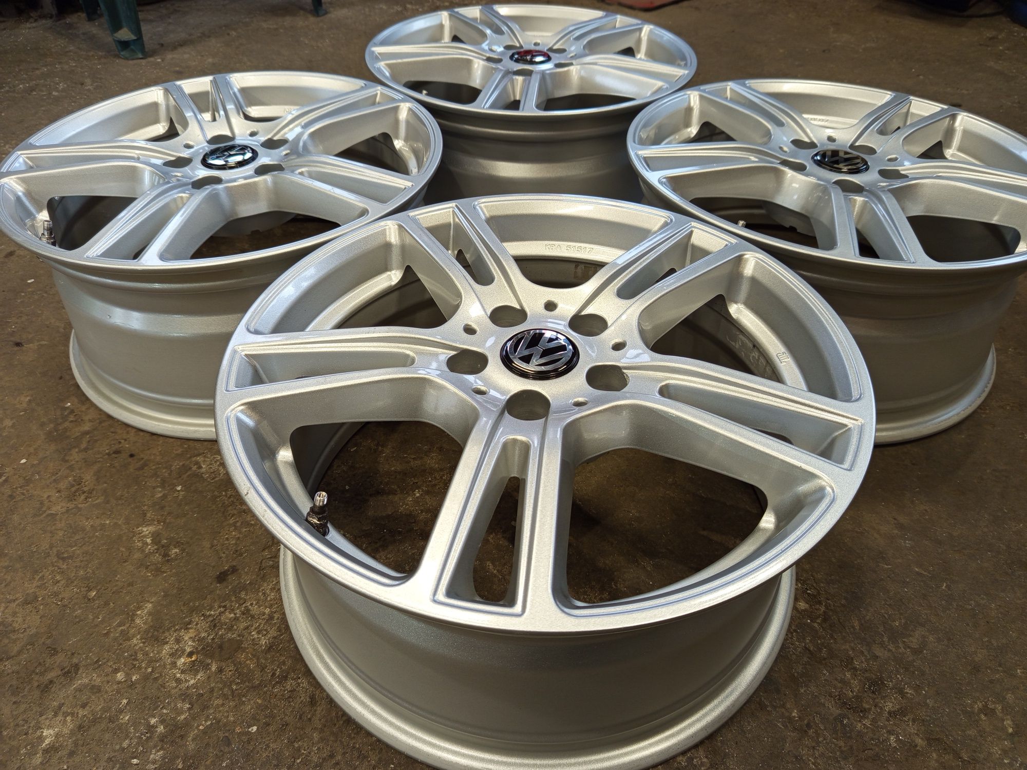 17" Volkswagen Passat B8 Джанти за Фолксваген Пасат 5x112