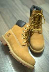 Bocanci timberland 37