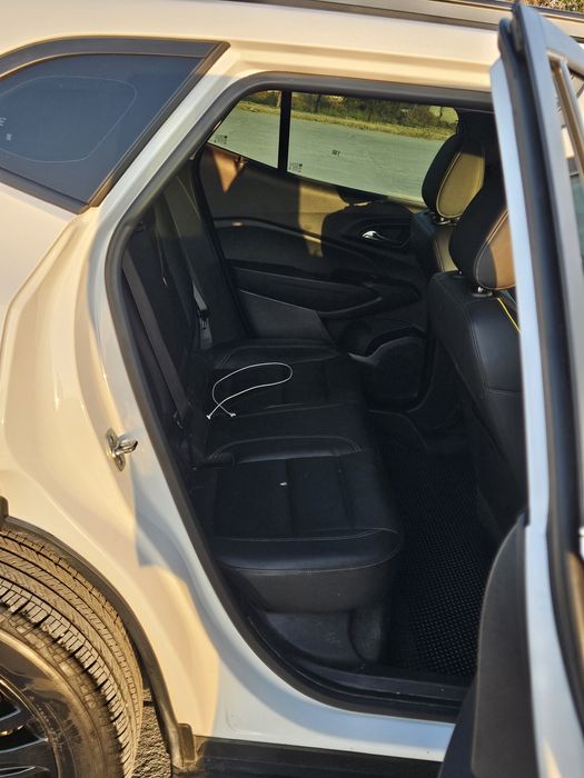 Avtomashina Trax active. Koreya maxsuloti