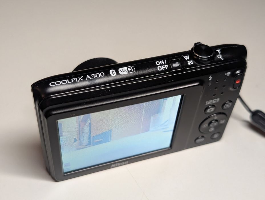 Aparat foto camera Nikon A300 Wi Fi Bluetooth