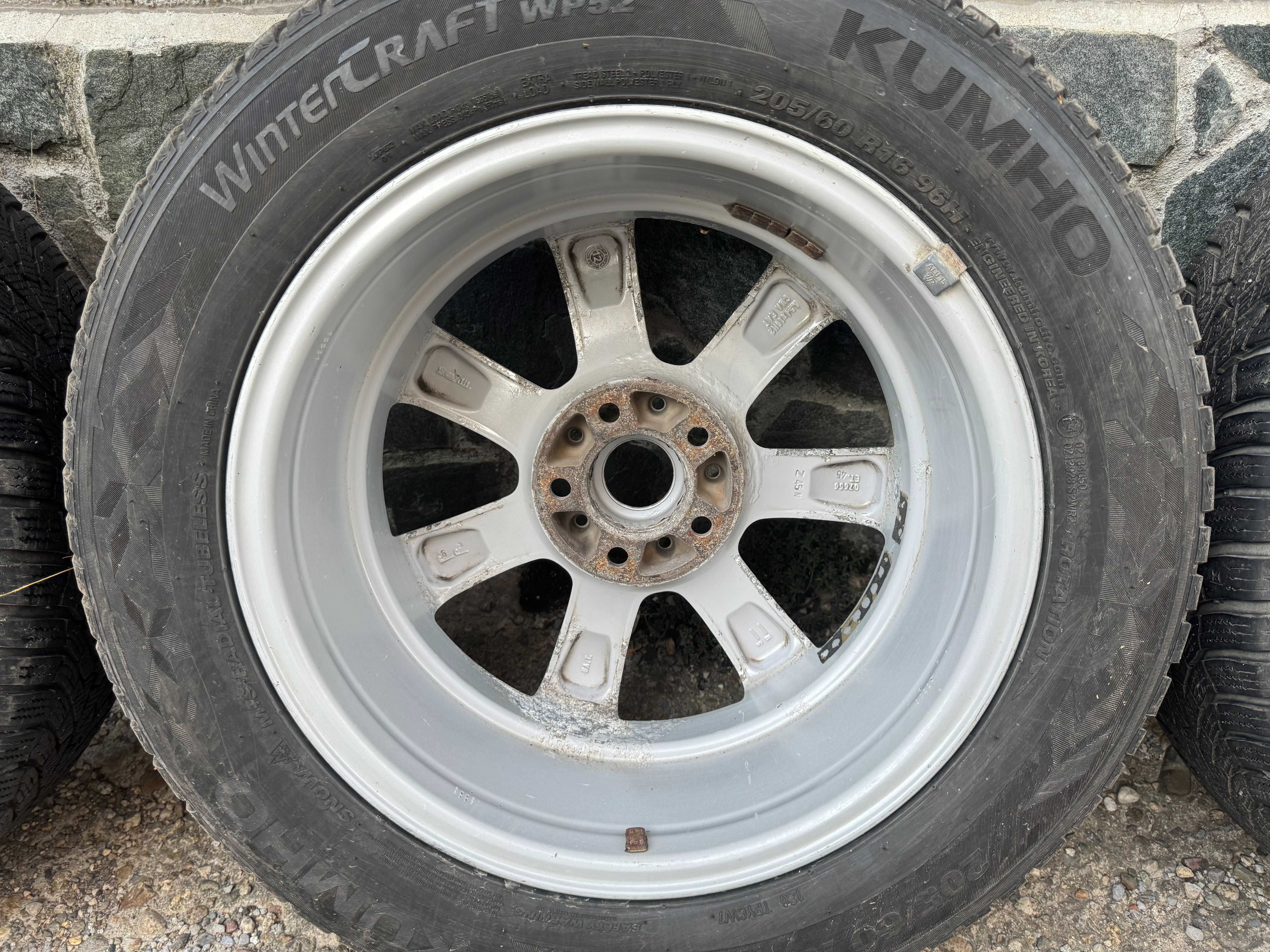 16" цола джанти 5×108 с гуми 205/60/16