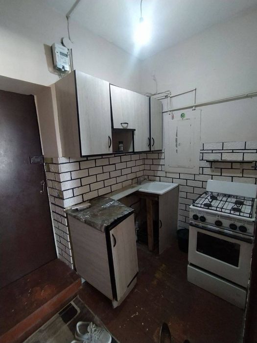 Продам квартиру на Чиланзаре 20 1 комнатная