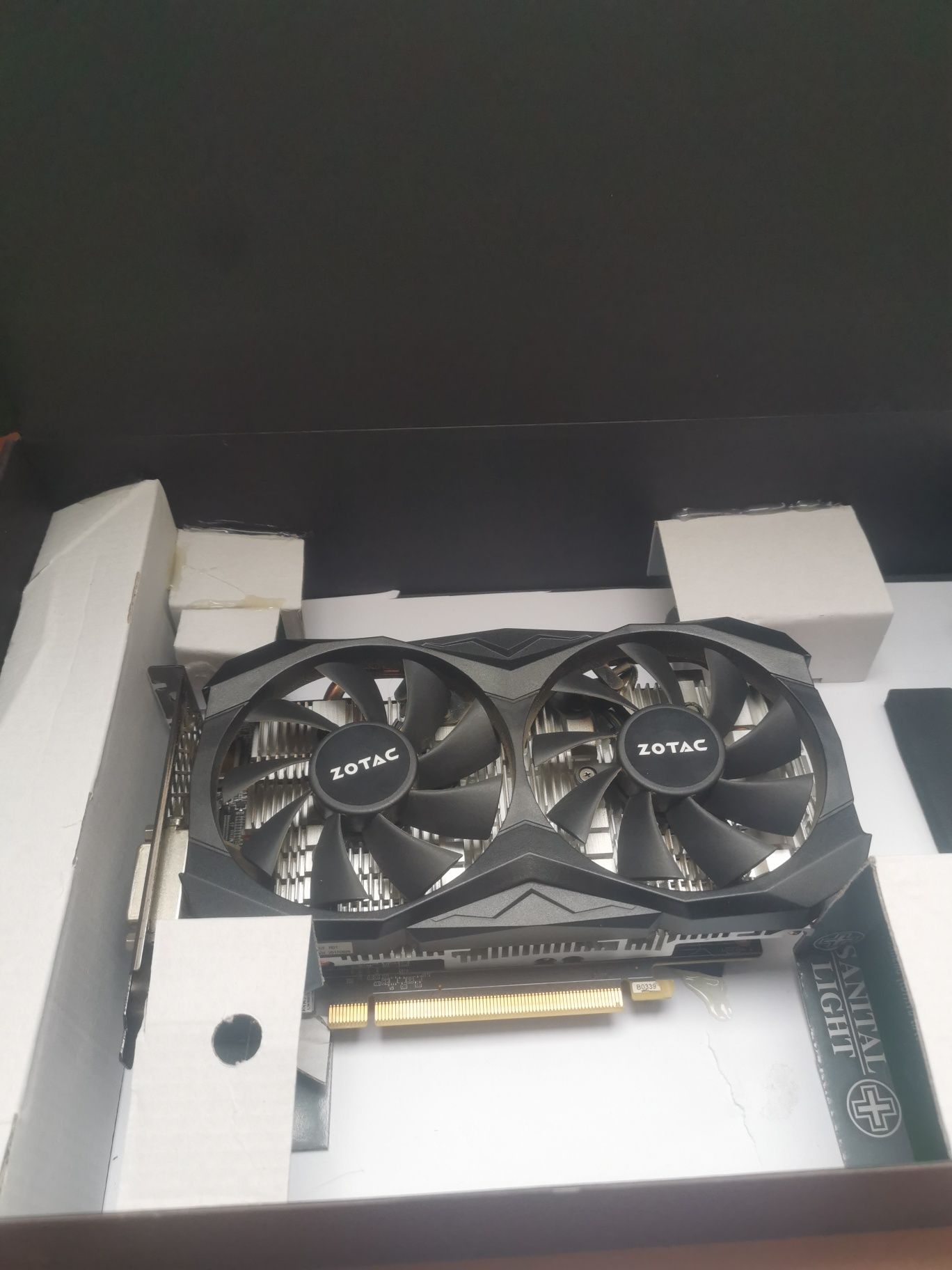 Zotac 1060 3GB като нова !