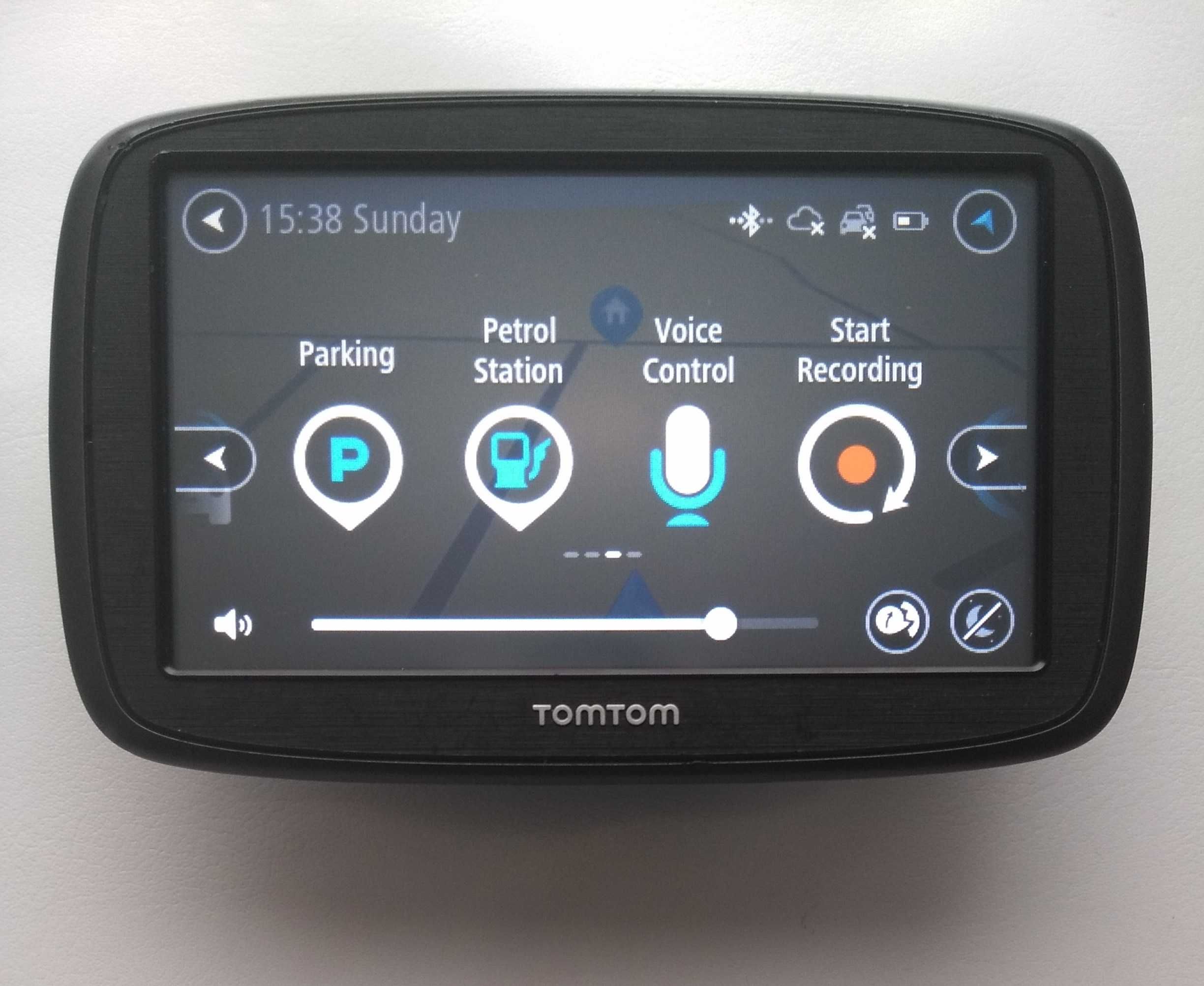 Автомобилна Навигация TomTom GO 51 с Вечни карти за Европа и цял свят!