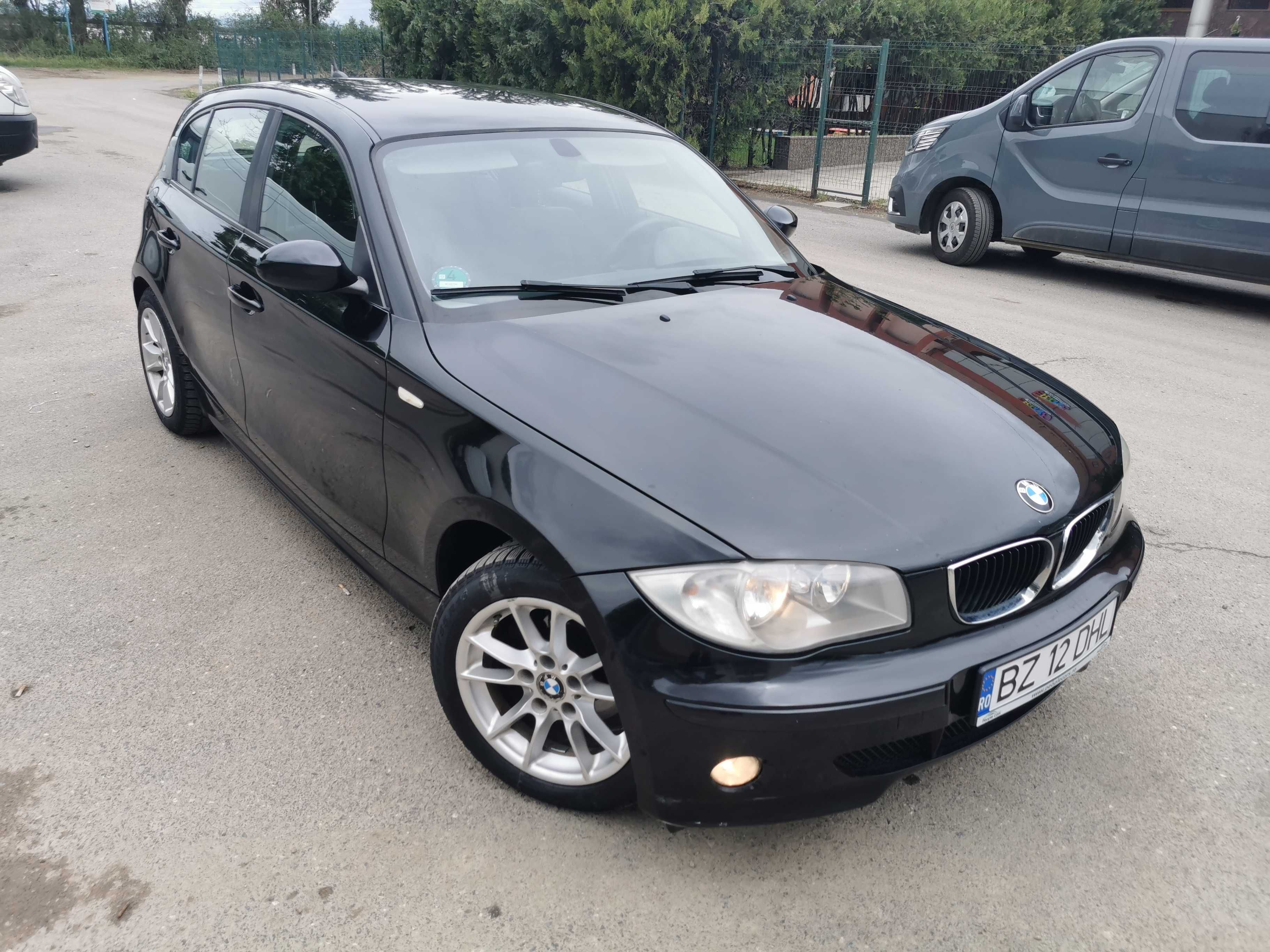 Vand/schimb BMW 120D 163 cp 2007