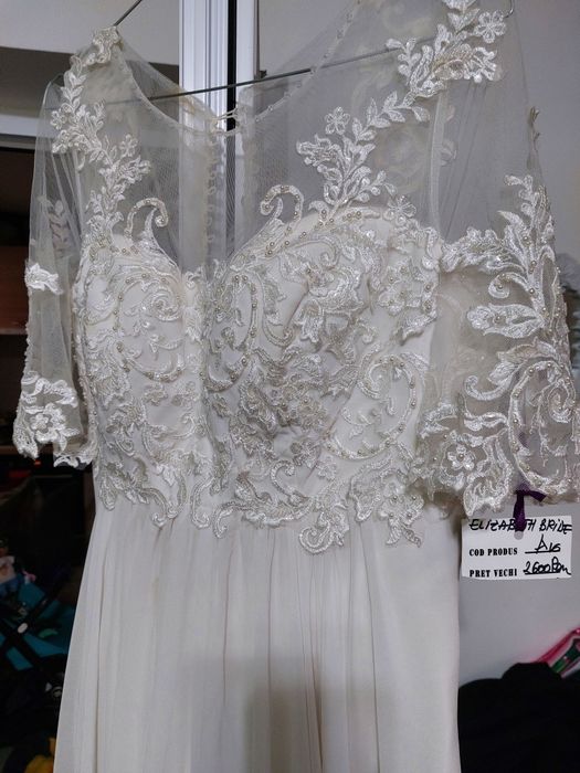 Rochie mireasa noua